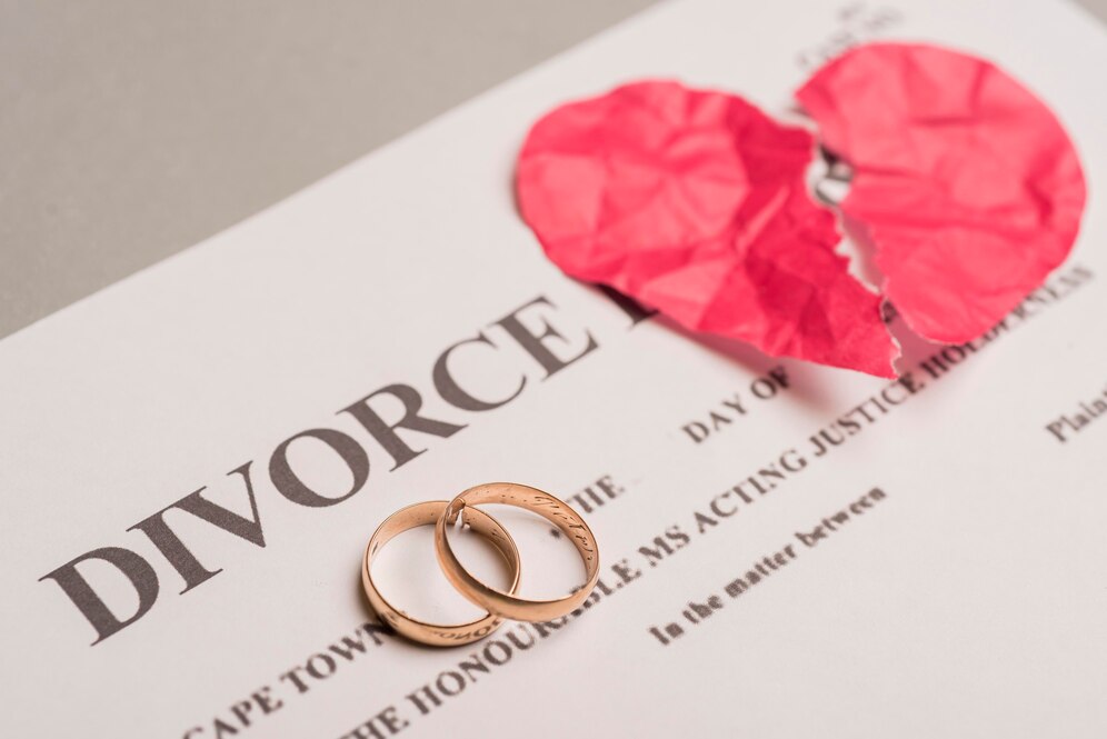Divorce case detective in delhi ncr
